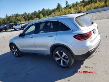 Mercedes GLC C253 2020 Mercedes-Benz GLC 2020 r., 2,0L 300 4MATIC 2.0 Benzyna 255KM, zdjęcie 2