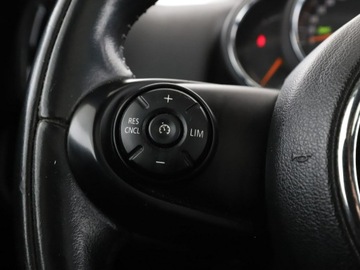 Mini Countryman F60 Crossover 1.5 Plug-in Hybrid 224KM 2019 Mini Countryman PHEV skóra panorama navi klim, zdjęcie 28