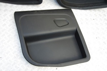 ОБИВКА ДВЕРИ ЗАДНЯЯ ЛЕВАЯ OPEL COMBO D DOBLO II 10-