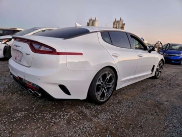 Kia Stinger 2021 Kia Stinger 2021 2.0 Benzyna 300KM, zdjęcie 3