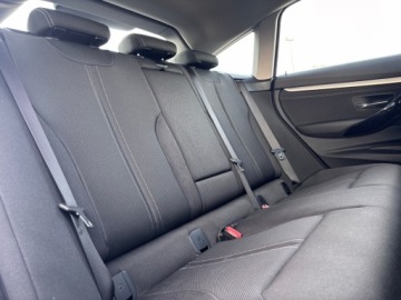 BMW Seria 3 F30-F31-F34 Gran Turismo Facelifting 2.0 320i 184KM 2018 BMW 3GT BMW 3GT 320i xDrive Sport, Salon PL, Bezwy, zdjęcie 13