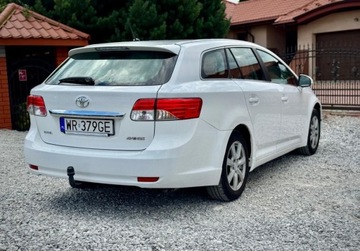 Toyota Avensis III Wagon Facelifting 1.8 Valvematic 147KM 2014 Toyota Avensis 1.8 benzyna 147KM LIFT po serwisie bezwypadkowy 1.8 Benzyna, zdjęcie 28