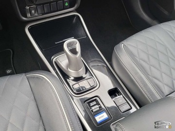 Mitsubishi Outlander III 2019 Mitsubishi Outlander PHEV 224KM 2019r 14TysKm 13.8kWh 4WD Plug-in Stan ide, zdjęcie 26