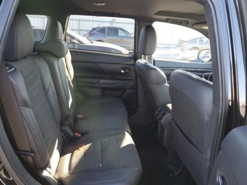 Mitsubishi Outlander III 2020 Mitsubishi Outlander 2020 MITSUBISHI OUTLANDER SE 2.4 Benzyna 166KM, zdjęcie 10