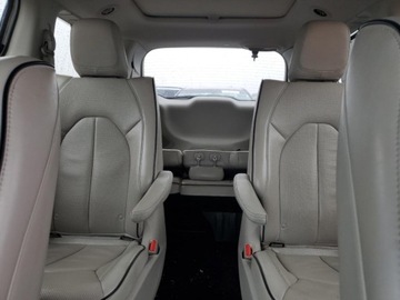 Chrysler Pacifica II 2017 Chrysler Pacifica Ehybrid Platinum 2017 3.6l 3.6 Hybryda 260KM, zdjęcie 10