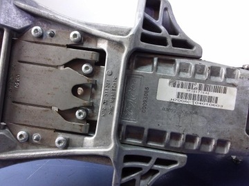 VOLVO S40 II ЗАМОК РУЛЕВОЙ КОЛОНКИ 30677646