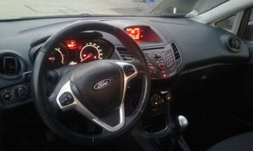 Ford Fiesta VII Hatchback 5d 1.4 Duratorq TDCi DPF 70KM 2012 FORD FIESTA VI 1.4 TDCi 70 KM VAT1 mały przebieg, zdjęcie 7