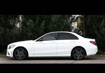 Mercedes Klasa C W205 Kabriolet Facelifting 1.5 200 184KM 2020 Mercedes-Benz Klasa C Mercedes-Benz Klasa C 200 4MATIC 9G-TRONIC 1.5 184KM, zdjęcie 17