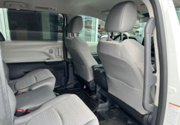 Toyota Sienna III 2020 Toyota Sienna Toyota Sienna 2.5 Hybryda 245KM, zdjęcie 22