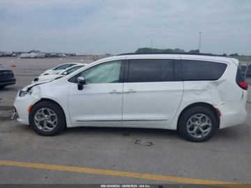 Chrysler Pacifica II 2023 Chrysler Pacifica Limitowany awd 3.6 Benzyna 287KM, zdjęcie 7