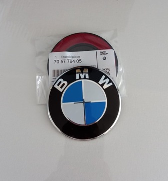 BMW E87 E81 NOVÝ ZNAKY LOGO ZNAK VÍKO KUFRU ZADNÍ