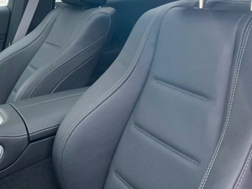 Mercedes GLE V167 SUV Facelifting 2.0 300d 269KM 2025 MERCEDES-BENZ GLE 300 d 4-Matic AMG Line 2.0 (269KM) 2025, zdjęcie 4