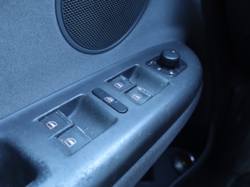 Volkswagen Golf Plus I 1.6 i 102KM 2005 VW Golf Plus 1.6, GAZ, Klima, El. szyby, zdjęcie 14