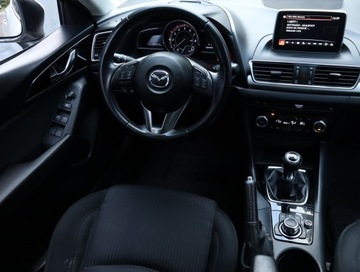 Mazda 3 III Hatchback Facelifting 2.0 SKYACTIV-G 120KM 2016 Mazda 3 2.0 Skyactiv-G, Navi, Xenon, Bi-Xenon, zdjęcie 6