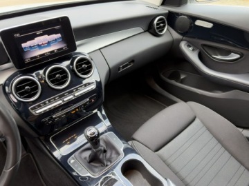 Mercedes Klasa C W205 Kombi Facelifting 1.6 180 156KM 2018 Mercedes C 180 Manual | Bezwypadkowy |Serwisowany, zdjęcie 7