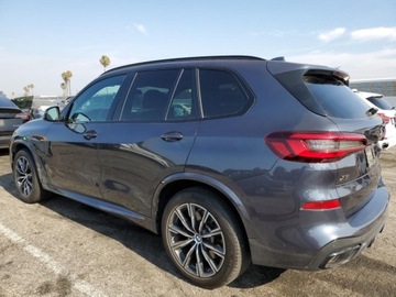 BMW X5 G05 2022 BMW X5 M50i 2022 4.4l 4.4 Benzyna 523KM, zdjęcie 1
