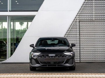 Audi A3 8Y Limousine Facelifting 1.5 35 TFSI 150KM 2025 AUDI A3 35 TFSI S Line Sedan 1.5 (150KM) 2025, zdjęcie 2