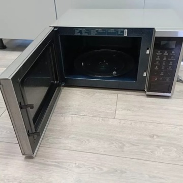 KUCHENKA MIKROFALOWA SAMSUNG MG23J5133AT/EO