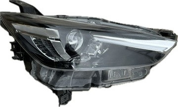 LAMPA PRAWA MAZDA CX3 D10E51030