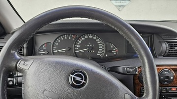 Opel Omega B Kombi 2.5 i V6 170KM 1998 Opel Omega 2,5 v6 *automat* napęd tył *welury*, zdjęcie 8