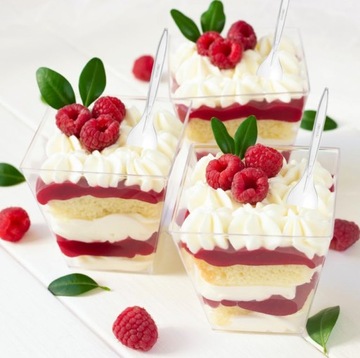 Kubeczki Pojemniki do deserów 
