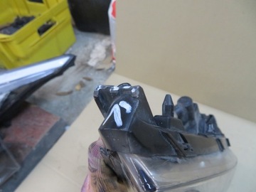 KIA VENGA 10-14 ROK LEVÝ SVĚTLO PŘEDNÍ SVĚTLOMET