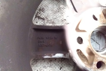 KOMPLET FELG MITSUBISHI OUTLANDER II (CW_W) 4250B592 2.18L DIESEL 2010