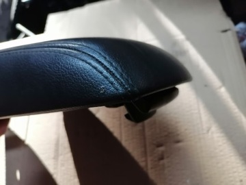 FORD FOCUS MK3 КОЖАНЫЙ ПОДЛОКОТНИК