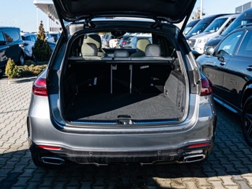 Mercedes GLE V167 SUV Facelifting 3.0 450d 367KM 2025 MERCEDES-BENZ GLE 450 d 4-Matic AMG Line 3.0 (367KM) 2025, zdjęcie 5