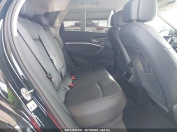 Audi Q8 2024 Audi Q8 2024 Audi Q8 e-tron Premium Plus quattro Elektryczny 414KM, zdjęcie 11