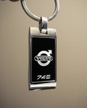 БРЕЛОК VOLVO C S V 30 xc 40 60 70 90 80 50 + гравировка