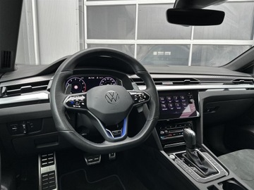Volkswagen Arteon Shooting Brake R 2.0 TSI 320KM 2023 Volkswagen Arteon 2.0TSI 320KM 4X4 R DSG l Panoram, zdjęcie 11