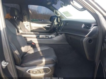 Jeep Wagoneer II 2024 Jeep Wagoneer Series II Carbide 2024 3.0 Benzyna 420KM, zdjęcie 9