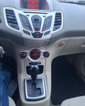 Ford Fiesta VII 2009 Ford Fiesta Ford Fiesta Ghia 1,25 AUTOMAT Tarnow 1.2 Benzyna 80KM, zdjęcie 10