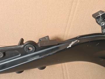 SUZUKI GSXR 600 750 K6 K7 КРОНШТЕЙН РАМЫ ЗАДНИЙ ЛЕВЫЙ