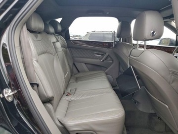 Bentley Bentayga 2017 Bentley Bentayga 2017 6.0 Benzyna 600KM, zdjęcie 10