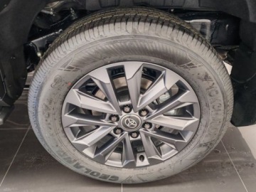 Toyota Land Cruiser VII Terenowy 5d 2.8 D-4D 204KM 2025 Od ręki - Executive 2.8 MHEV 205KM | Dach panoramiczny!, zdjęcie 18