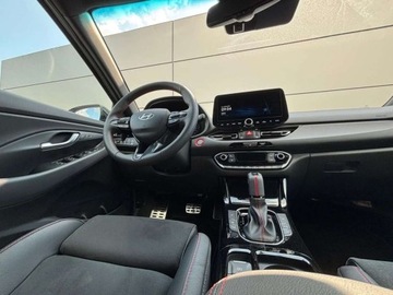 Hyundai i30 III 2025 Hyundai i30 1.5 T-GDI 140KM 7DCT Nline Luxury 2025 1.5 Hybryda 140KM, zdjęcie 13