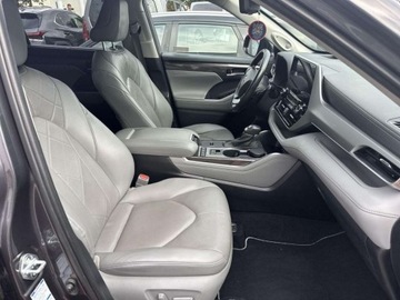 Toyota Highlander III 2.5 248KM 2020 Toyota Highlander 2.5 Executive Salon PL ASO FV23 2.5 Hybryda 248KM, zdjęcie 11