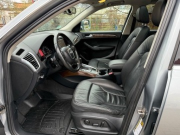 Audi Q5 I SUV 3.2 FSI 270KM 2010 Audi Q5 3.2 FSI S-TRONIC QUATTRO AUTOMAT SKORY XENONY GRZANE FOTELE PANORA, zdjęcie 4