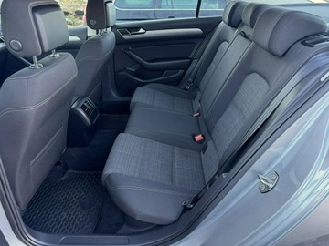Volkswagen Passat B8 Limousine Facelifting 2.0 TDI SCR 150KM 2020 Volkswagen Passat 2.0 TDI 150KM 2020 ACC,zadbany, zdjęcie 11