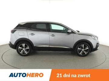 Peugeot 3008 II Crossover 1.2 PureTech 130KM 2018 Peugeot 3008 automat virtual cocpit półskóra, zdjęcie 8