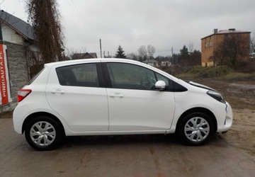 Toyota Yaris III Hatchback 5d Facelifting 2017 1.0 VVT-i 72KM 2019 Toyota Yaris Okazja Benzyna 72KM, zdjęcie 15