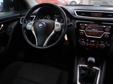 Nissan Qashqai II Crossover 1.2 DIG-T 115KM 2014 Nissan Qashqai 1.2 DIG-T, Salon Polska, zdjęcie 6