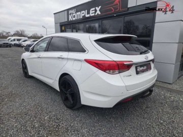 Hyundai i40 Kombi 1.7 CRDi HIGH 136KM 2012 Hyundai i40 1.7 CRDI 136KM Automat Led Xenon Klimatronic Oplacony 1.7, zdjęcie 6