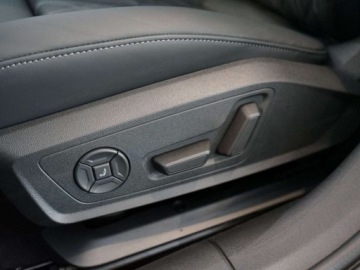 Audi A6 C9 3.0 55 TFSI 367KM 2026 AUDI A6 TFSI quattro S line Avant Combi (367KM) 2026, zdjęcie 7