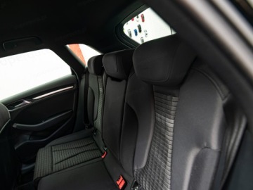 Audi A3 8V Sportback 5d Facelifting 1.5 35 TFSI 150KM 2019 AUDI A3 35 TFSI S line S tronic Hatchback 1.5 (150KM) 2019, zdjęcie 21