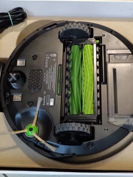 РОБОТ-УБОРЩИК IROBOT ROOMBA E5 E5158