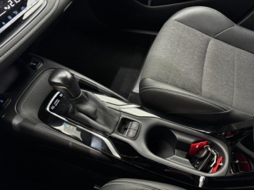 Toyota Corolla XII TS Kombi Facelifting 2.0 Hybrid Dynamic Force 196KM 2022 Toyota Corolla Comfort + Tech + Style / Kamera cof, zdjęcie 26