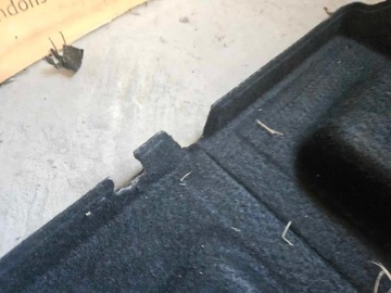 DACIA DUSTER II POLIČKA ZADNÍ KUFRU 2018-2023 ORIGINÁLNÍ